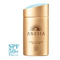 Sữa chống nắng Anessa Perfect UV Sunscreen Skincare Milk SPF50+ PA++++